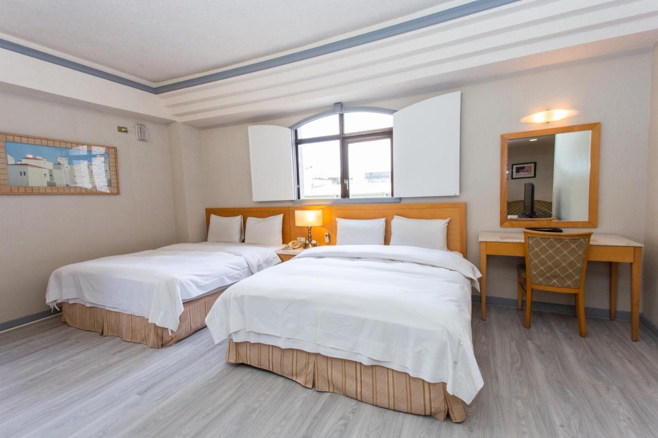 Ardi Hotel Yuanlin Buitenkant foto