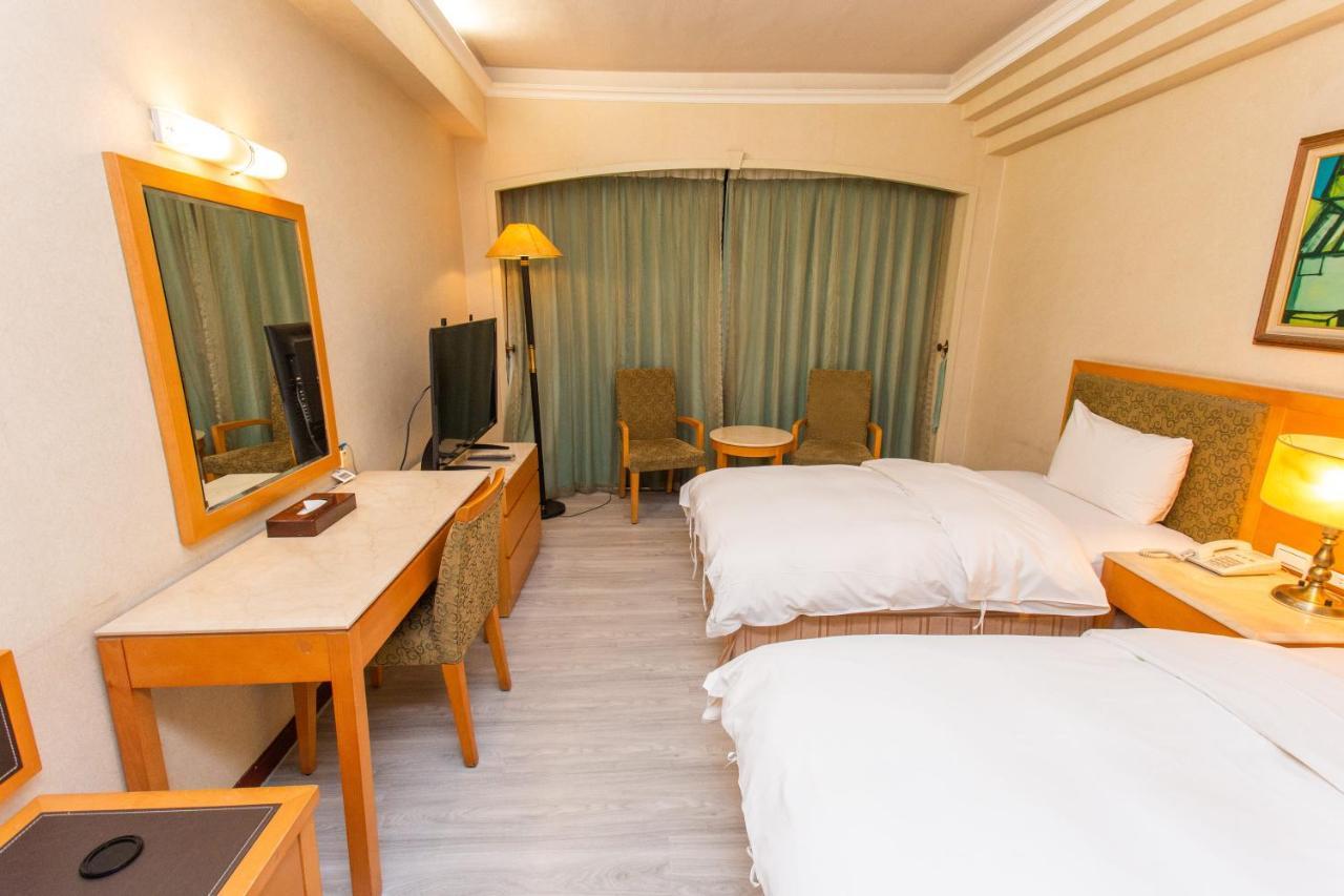 Ardi Hotel Yuanlin Buitenkant foto