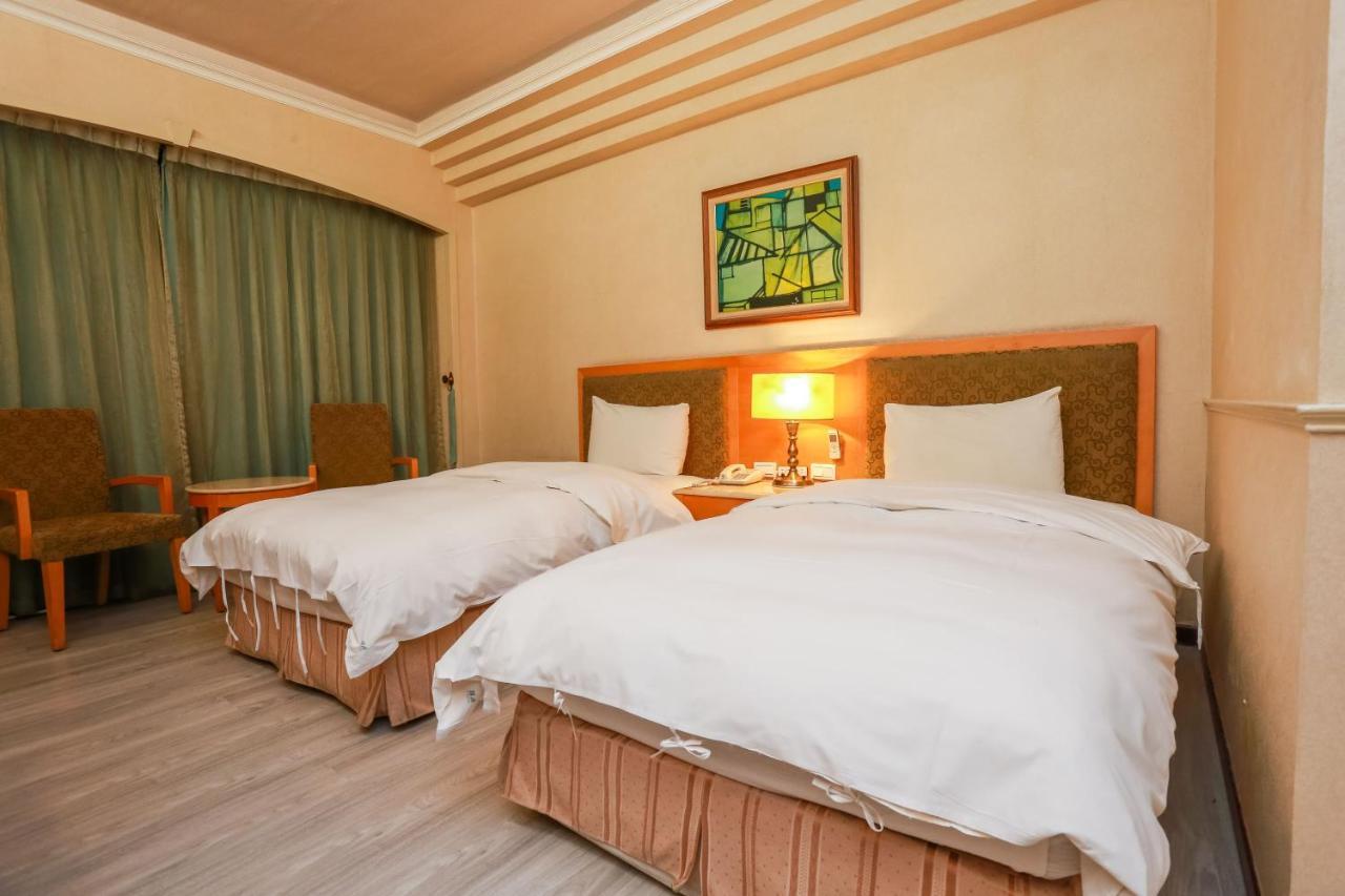 Ardi Hotel Yuanlin Buitenkant foto